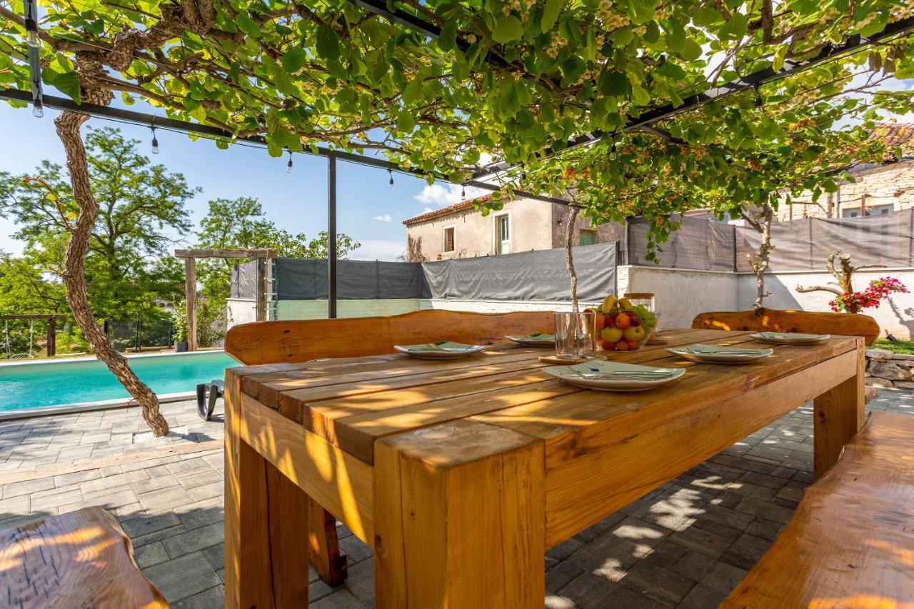 Žminj House With Pool Poli Stare Nuoniヴィラ エクステリア 写真