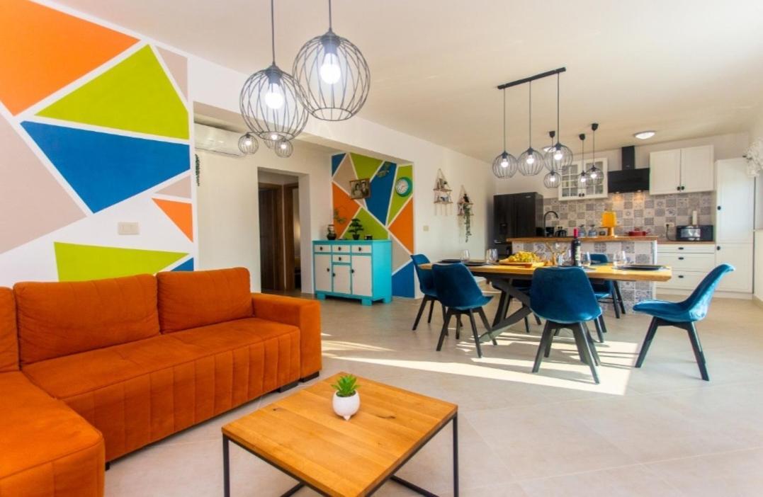 Žminj House With Pool Poli Stare Nuoniヴィラ エクステリア 写真