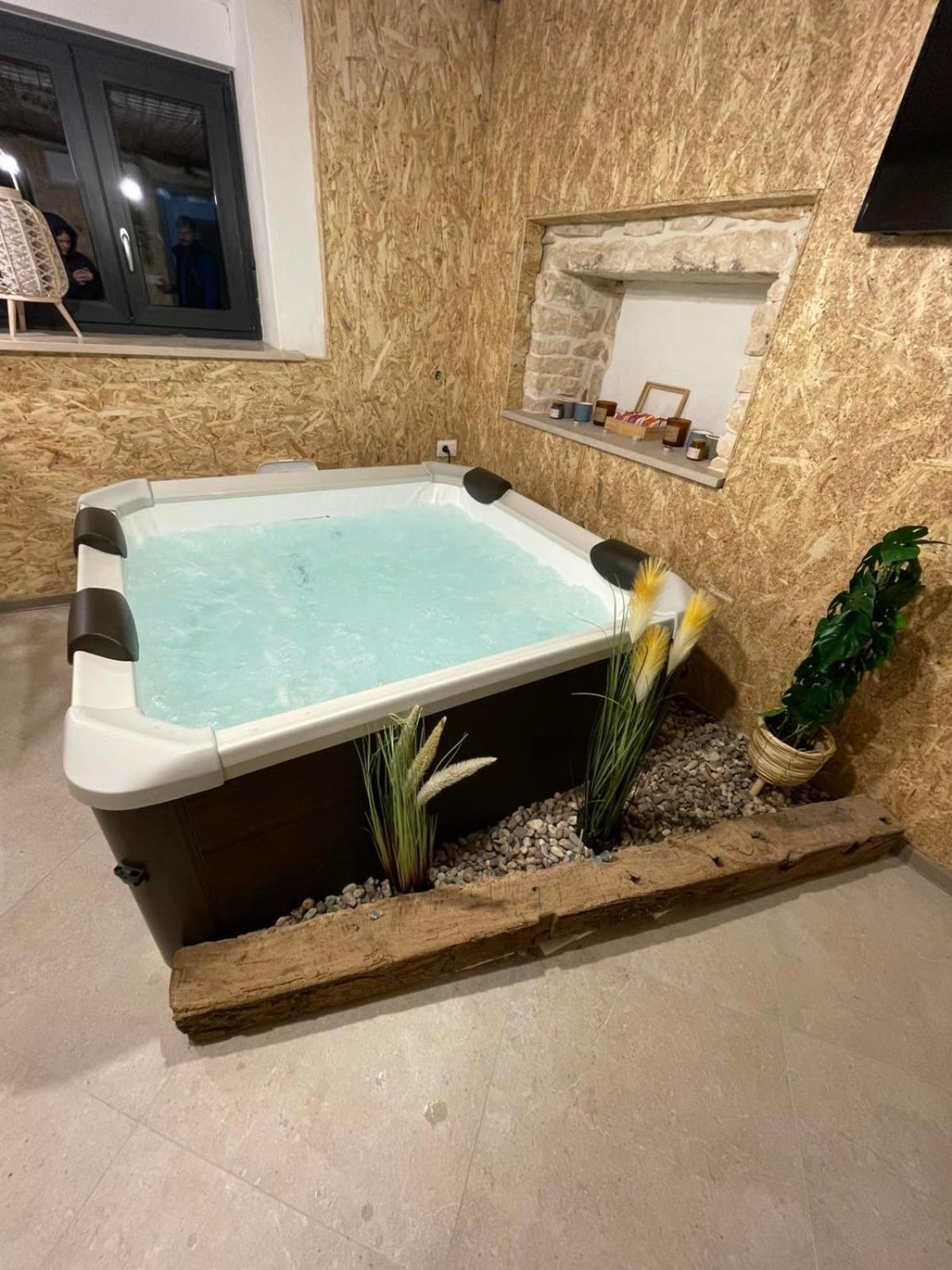 Žminj House With Pool Poli Stare Nuoniヴィラ エクステリア 写真